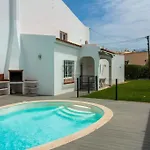 Double Joy By Ici Willa Albufeira